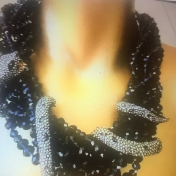 RARE AND VERY HARD TO FIND    NECKLACE!!! - Picture 2 of 16